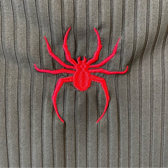 Red Spider Black Crop Top Super Stretchy and Soft - Picture 4 of 9